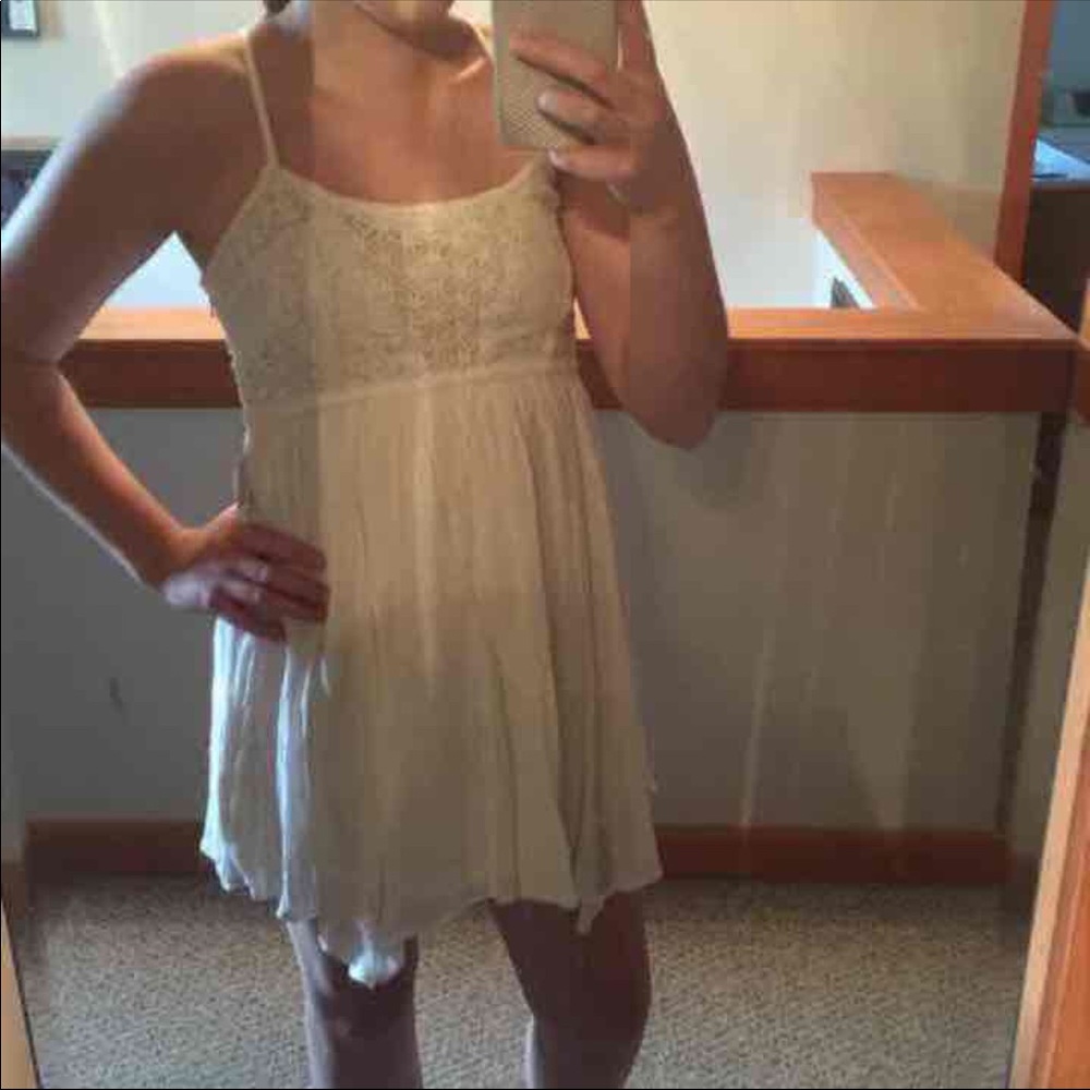 White dress small